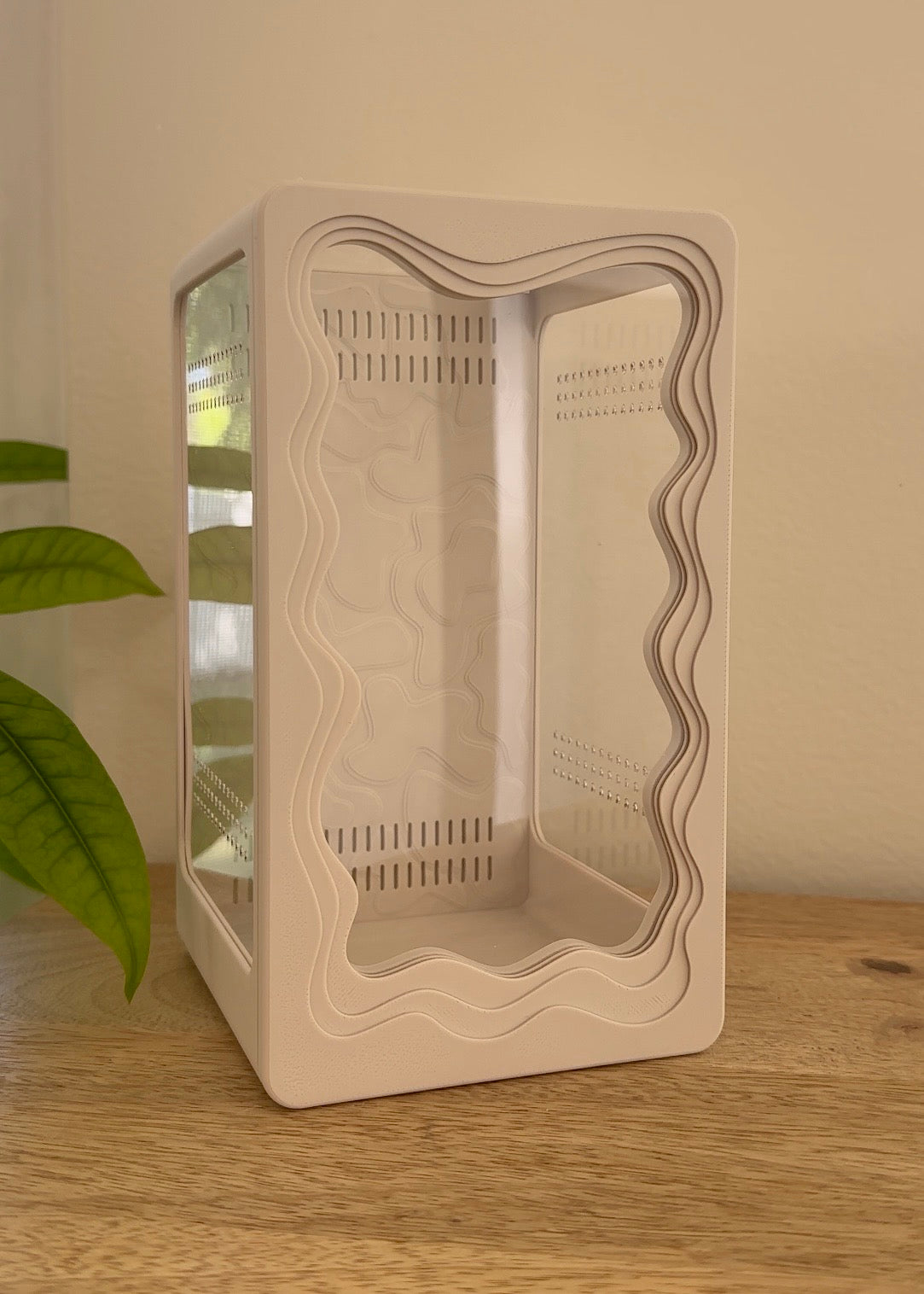 The Ripple Enclosure